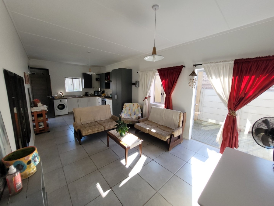 To Let 3 Bedroom Property for Rent in Mooikloof Country Estate Western Cape